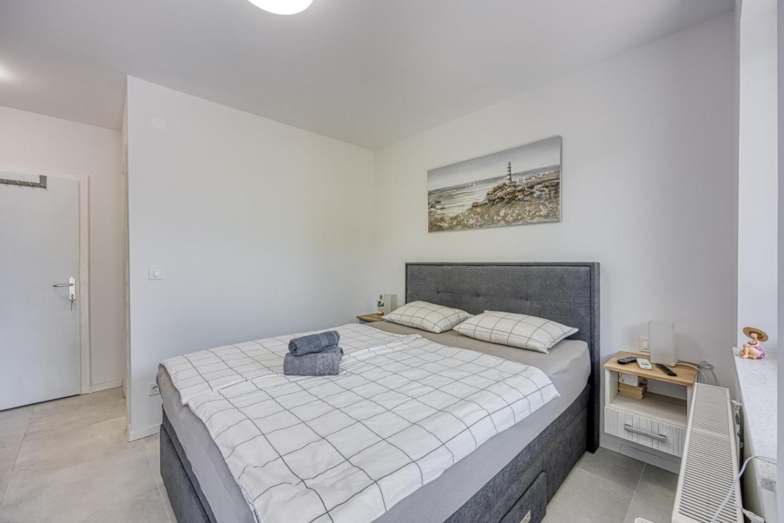 Adites Hotel Dramalj Buitenkant foto